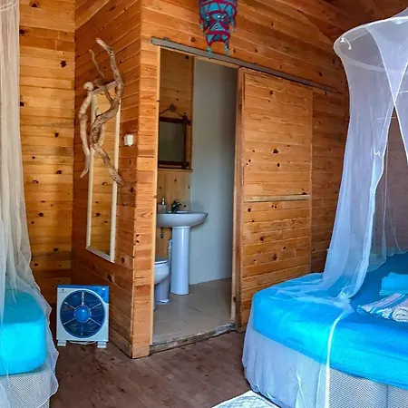 Отель Gemile Camping Фаралия